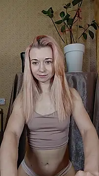 Snapshot of Lunaria5391 chatting on 06-26-26, 04:11 Lunaria5391 online show from 06-26-26, 04:11
