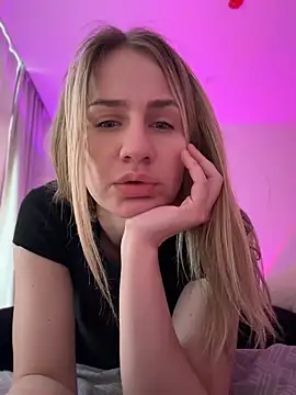 Snapshot of AnnaMist_ chatting on 05-23-26, 06:51 AnnaMist online show from 05-23-26, 06:51