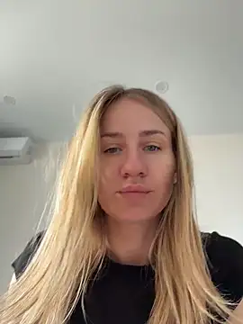 Snapshot of AnnaMist_ chatting on 05-30-26, 06:32 AnnaMist online show from 05-30-26, 06:32