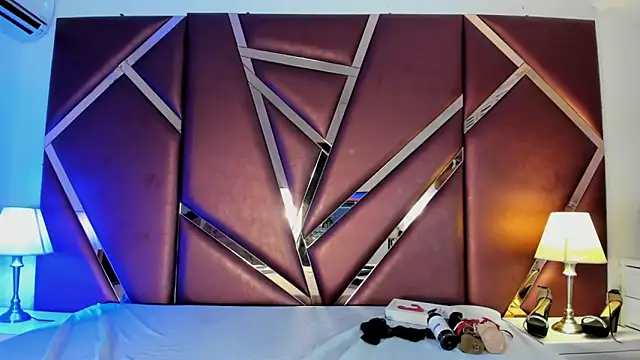 Snapshot of SelenaBloom chatting on 06-17-26, 12:24 SelenaBloom online show from 06-17-26, 12:24