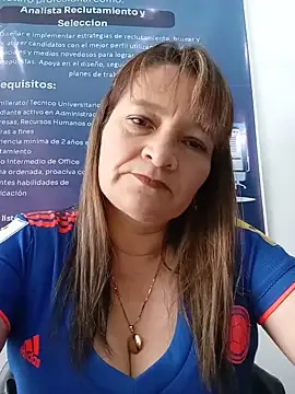 Snapshot of KAREN--03 chatting on 06-17-26, 03:57 KAREN--03 online show from 06-17-26, 03:57