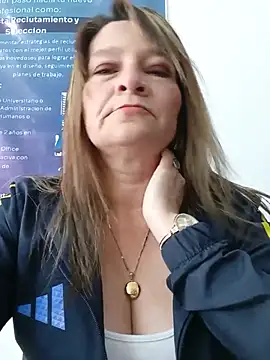 Snapshot of KAREN--03 chatting on 06-27-26, 12:44 KAREN--03 online show from 06-27-26, 12:44
