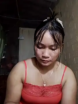 Snapshot of jenjen990 chatting on 05-20-26, 12:44 jenjen990 online show from 05-20-26, 12:44