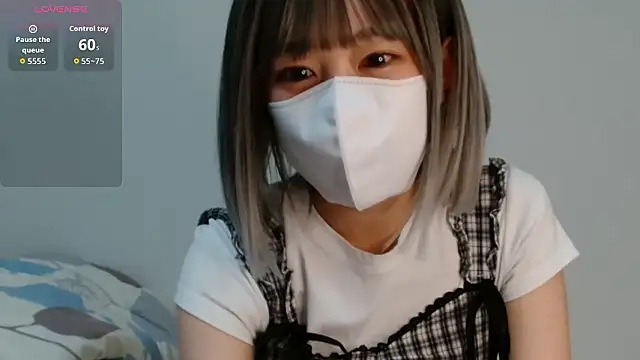 Snapshot of yuki4179 chatting on 05-29-26, 04:16 yuki4179 online show from 05-29-26, 04:16