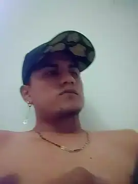 boyXavi online show from 05-17-26, 03:37
