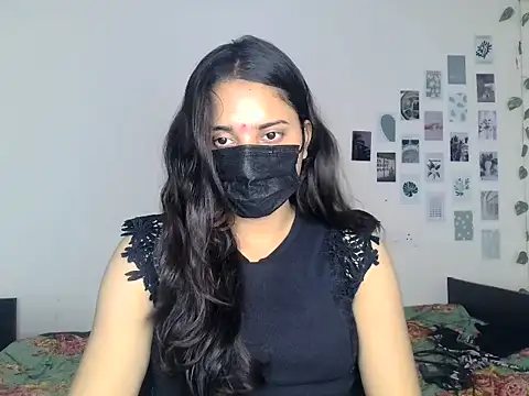 Snapshot of priyanks_sharma37 chatting on 06-12-26, 05:50 priyanks sharma37 online show from 06-12-26, 05:50