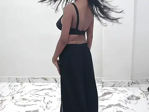 Snapshot of priya-roy61 chatting on 07-12-26, 08:16 priya-roy61 online show from 07-12-26, 08:16