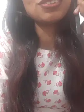 Snapshot of sexy_rubina89 chatting on 06-01-26, 04:36 sexy rubina89 online show from 06-01-26, 04:36