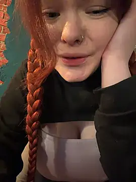 Snapshot of Baby__Fox chatting on 06-23-26, 01:09 Baby Fox online show from 06-23-26, 01:09