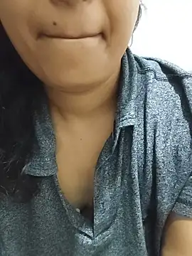 Snapshot of Radhika_rekha_kannada chatting on 05-21-26, 01:12 Radhika rekha kannada online show from 05-21-26, 01:12