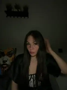 Snapshot of EllenInfinity chatting on 05-17-26, 10:06 EllenInfinity online show from 05-17-26, 10:06