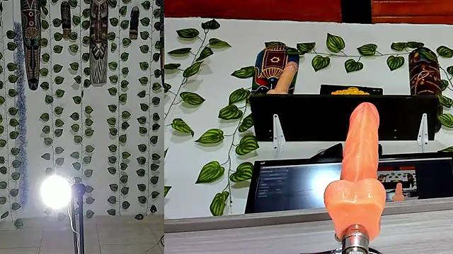 Snapshot of gaia_funny chatting on 06-12-26, 11:09 gaia funny online show from 06-12-26, 11:09