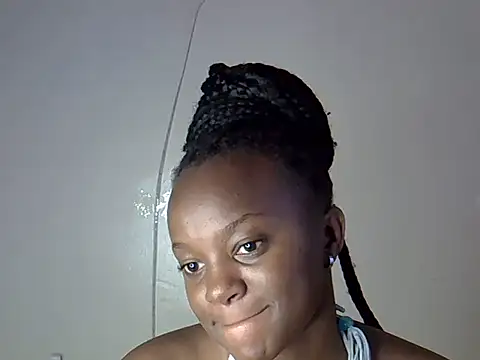 Snapshot of Sexxy_lulu chatting on 05-16-26, 07:38 Sexxy lulu online show from 05-16-26, 07:38