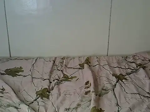 Snapshot of Sexxy_lulu chatting on 05-17-26, 08:49 Sexxy lulu online show from 05-17-26, 08:49