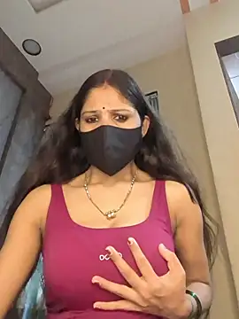 Snapshot of kaira_noty chatting on 06-20-26, 03:20 kaira noty online show from 06-20-26, 03:20