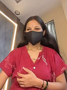 Snapshot of kaira_noty chatting on 07-16-26, 03:34 kaira noty online show from 07-16-26, 03:34