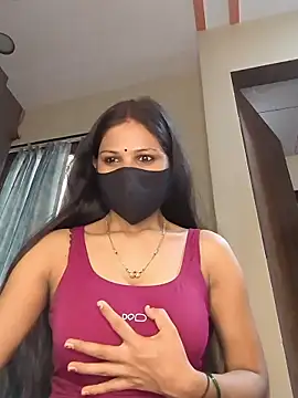 Snapshot of kaira_noty chatting on 07-20-26, 02:48 kaira noty online show from 07-20-26, 02:48
