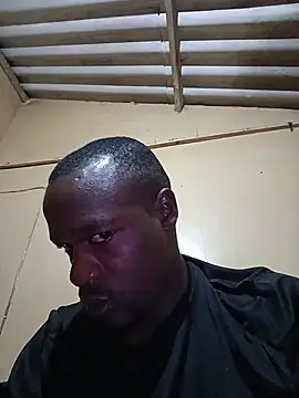 Snapshot of janvierer chatting on 07-04-26, 05:30 janvierer online show from 07-04-26, 05:30