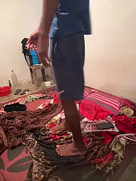 Snapshot of Inuchethi chatting on 07-18-26, 12:59 Inuchethi online show from 07-18-26, 12:59