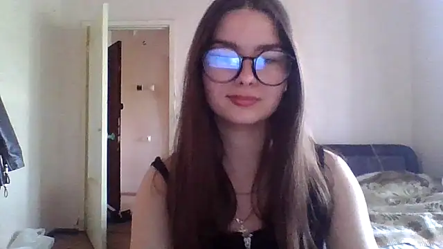 Snapshot of Bellochka201 chatting on 06-12-26, 08:46 Bellochka201 online show from 06-12-26, 08:46