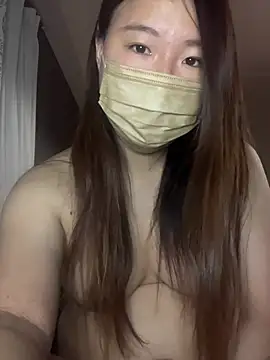 Snapshot of yuanae chatting on 06-23-26, 01:53 yuanae online show from 06-23-26, 01:53