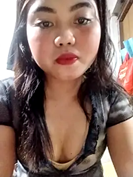 Snapshot of lie_louron chatting on 05-16-26, 03:33 lie louron online show from 05-16-26, 03:33