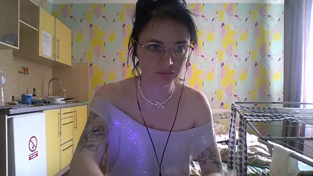 Snapshot of Diana_sosala chatting on 06-25-26, 09:36 Diana sosala online show from 06-25-26, 09:36