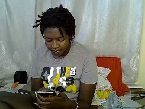 Snapshot of Lorainebabes chatting on 06-19-26, 05:23 Lorainebabes online show from 06-19-26, 05:23