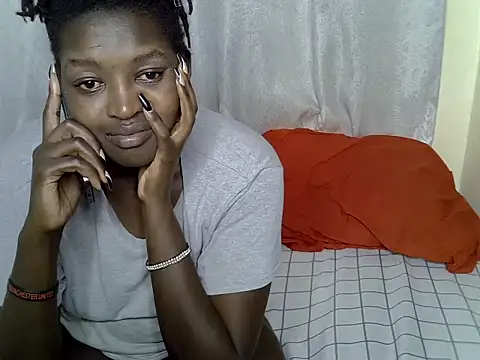 Snapshot of Lorainebabes chatting on 06-22-26, 09:23 Lorainebabes online show from 06-22-26, 09:23