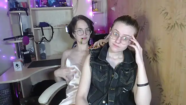 Snapshot of __Freya___ chatting on 05-24-26, 03:39 Freya online show from 05-24-26, 03:39