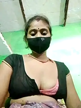 Snapshot of Rachnaaapkijaan78 chatting on 07-06-26, 10:45 Rachnaaapkijaan78 online show from 07-06-26, 10:45