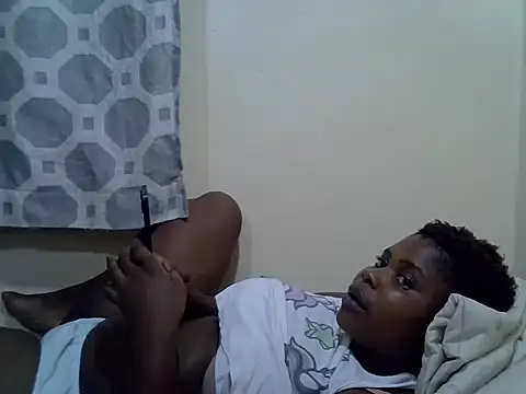 Snapshot of queentashana chatting on 05-29-26, 06:50 queentashana online show from 05-29-26, 06:50