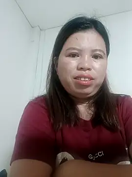 Snapshot of -Yeyi- chatting on 06-05-26, 10:04 -Yeyi- online show from 06-05-26, 10:04
