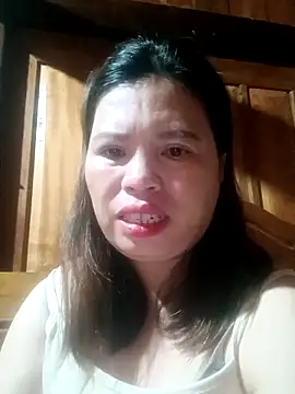 Snapshot of -Yeyi- chatting on 06-09-26, 04:07 -Yeyi- online show from 06-09-26, 04:07