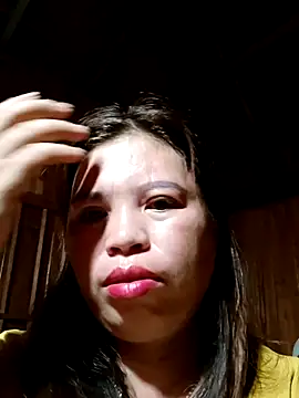 Snapshot of -Yeyi- chatting on 06-15-26, 09:28 -Yeyi- online show from 06-15-26, 09:28