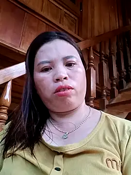Snapshot of -Yeyi- chatting on 06-18-26, 11:36 -Yeyi- online show from 06-18-26, 11:36