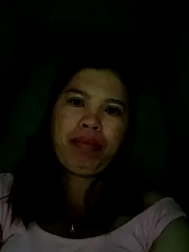 Snapshot of -Yeyi- chatting on 06-21-26, 07:05 -Yeyi- online show from 06-21-26, 07:05