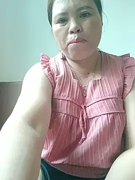 Snapshot of -Yeyi- chatting on 06-29-26, 02:51 -Yeyi- online show from 06-29-26, 02:51