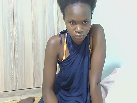 Snapshot of Gonegirl_p chatting on 05-21-26, 12:12 Gonegirl p online show from 05-21-26, 12:12