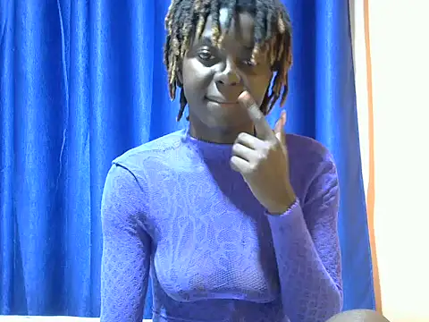 Snapshot of dolly_lioness chatting on 07-17-26, 04:12 dolly lioness online show from 07-17-26, 04:12