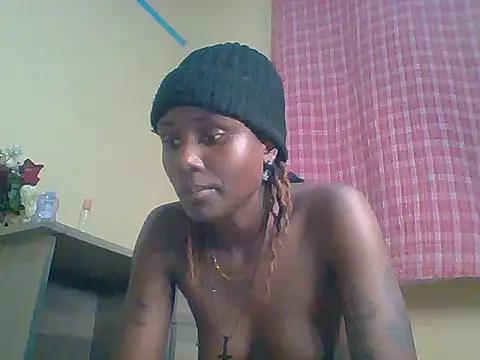 Snapshot of kiki8390 chatting on 07-03-26, 06:36 kiki8390 online show from 07-03-26, 06:36