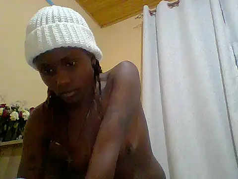 Snapshot of kiki8390 chatting on 07-05-26, 09:33 kiki8390 online show from 07-05-26, 09:33