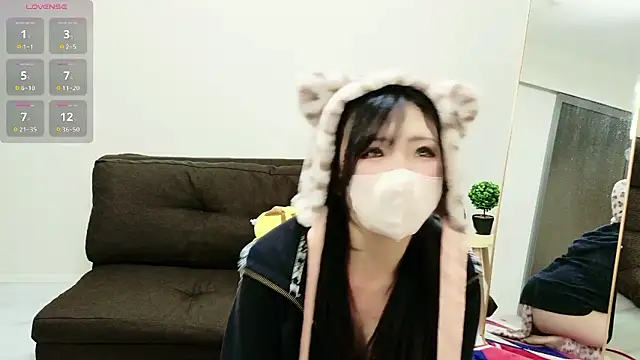 Snapshot of Miii-chan chatting on 05-22-26, 02:08 Miii-chan online show from 05-22-26, 02:08