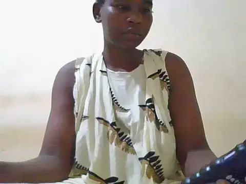 Snapshot of Switbeb20 chatting on 06-15-26, 07:05 Switbeb20 online show from 06-15-26, 07:05