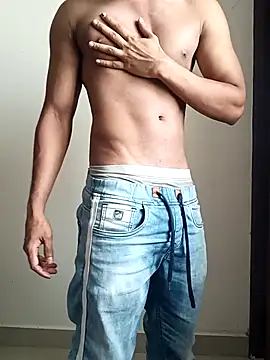 Snapshot of fitindia22 chatting on 05-22-26, 05:25 fitindia22 online show from 05-22-26, 05:25