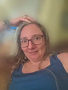 Izzylove47 online show from 07-07-26, 01:15