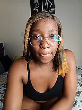 Snapshot of Miss-Temptasion chatting on 07-02-26, 07:53 Miss-Temptasion online show from 07-02-26, 07:53