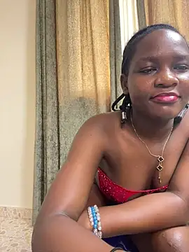 Snapshot of GoldenZuri chatting on 07-08-26, 01:48 GoldenZuri online show from 07-08-26, 01:48