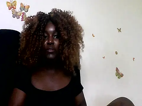 Snapshot of MoonlighMaya chatting on 07-15-26, 09:53 MoonlighMaya online show from 07-15-26, 09:53