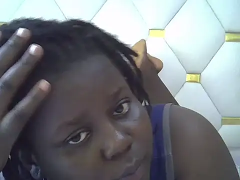 Snapshot of choclate_1197 chatting on 05-28-26, 06:00 choclate 1197 online show from 05-28-26, 06:00